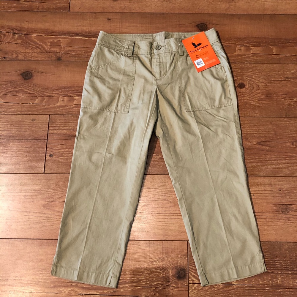 NWT Field & Stream Woven sz 6 Khaki Camp Capris